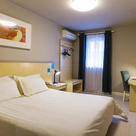 Jinjiang Inn Xianning Yinquan Avenue Hot Spring Hotel Exterior foto